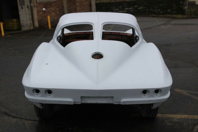 Chevrolet Corvette 1963 image number 10