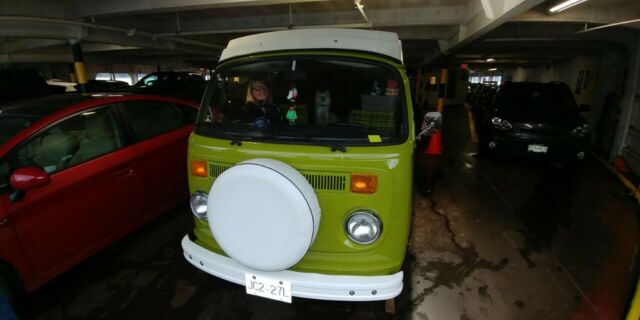 Volkswagen Bus/Vanagon 1979 image number 14