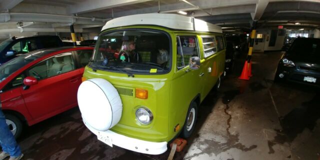 Volkswagen Bus/Vanagon 1979 image number 17