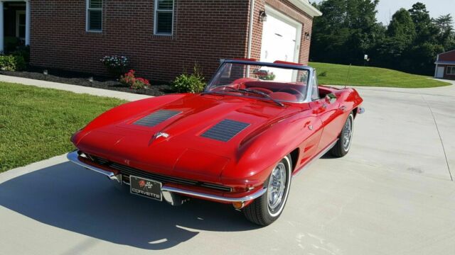 Chevrolet Corvette 1963 image number 0