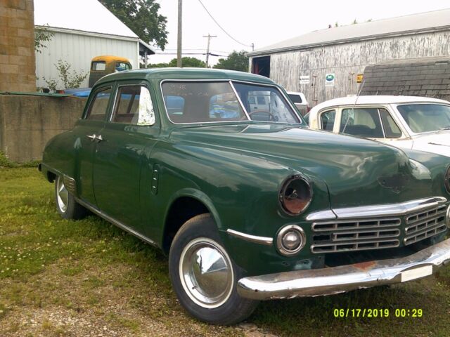 Studebaker Champion 1947 image number 21