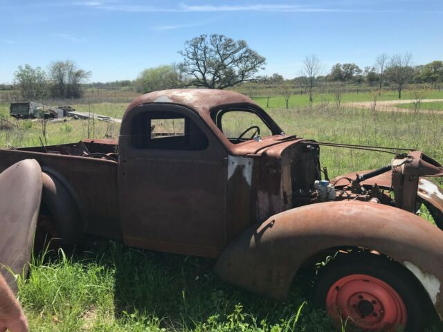 Studebaker Champion 1951 image number 11