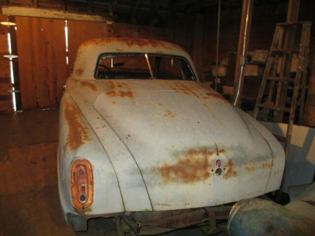 Studebaker Champion 1951 image number 28