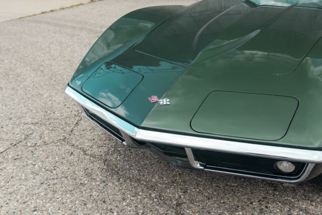 Chevrolet Corvette 1969 image number 15