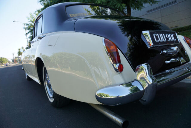 Bentley S3 1965 image number 15