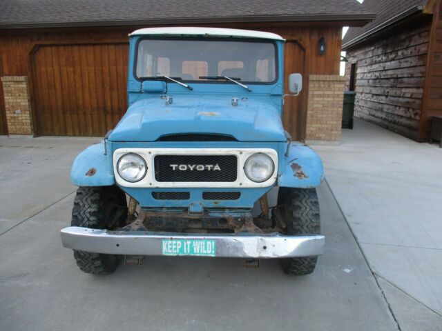 Toyota Land Cruiser 1979 image number 1