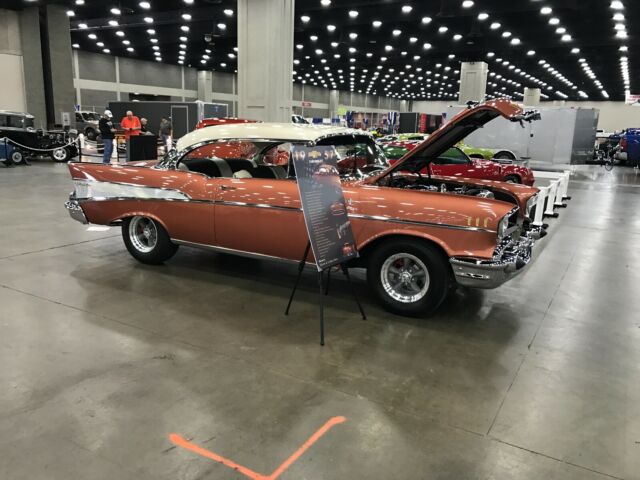 Chevrolet Bel Air/150/210 1957 image number 1