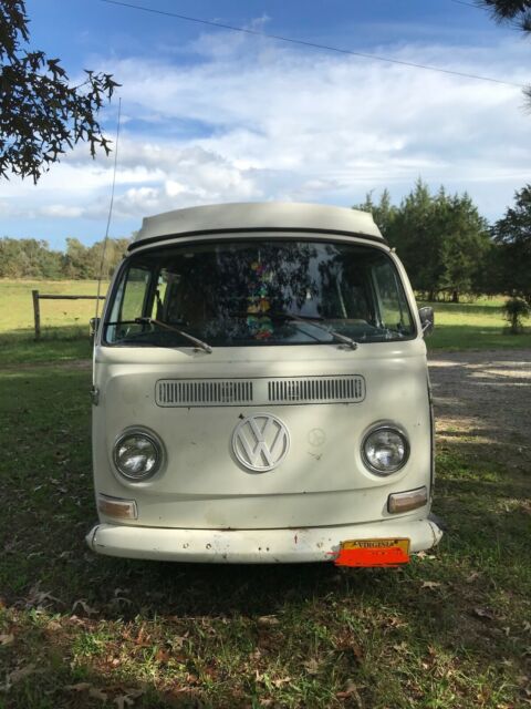 Volkswagen Bus/Vanagon 1969 image number 1