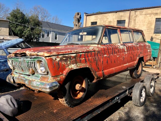 Jeep Wagoneer 1967 image number 1