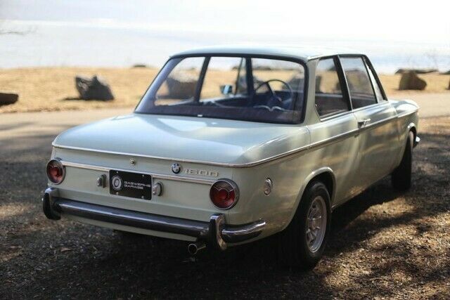 BMW 1600 1968 image number 22