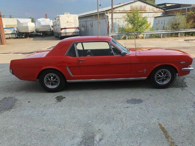 Ford Mustang 1965 image number 28