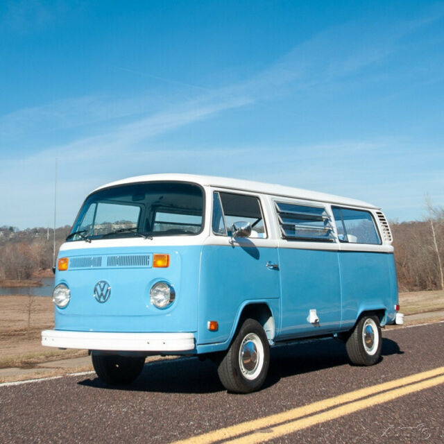 Volkswagen Tin-Top Westfalia 1973 image number 0