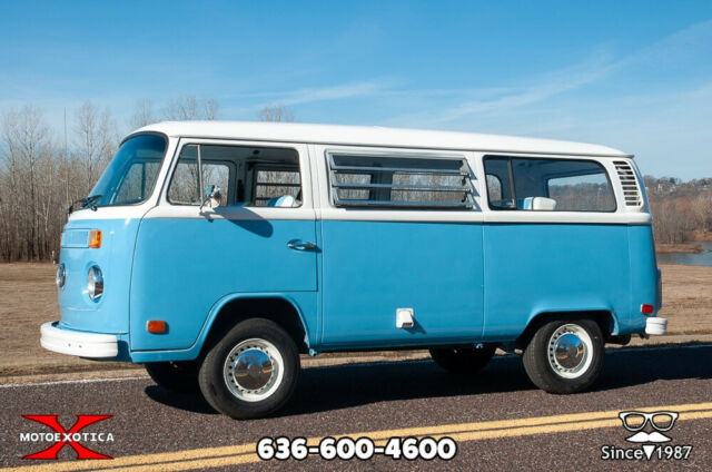 Volkswagen Tin-Top Westfalia 1973 image number 2