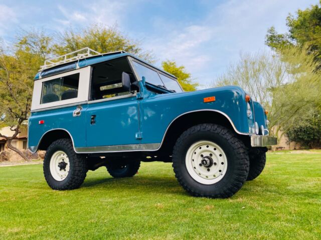 Land Rover Defender 1973 image number 20