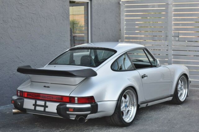 Porsche 930 1977 image number 5