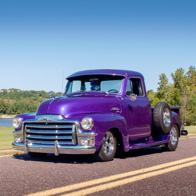 GMC 100 First-series Five-window 1955 image number 22