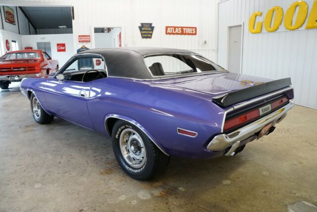 Dodge Challenger 1970 image number 15