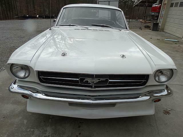 Ford Mustang 1965 image number 22