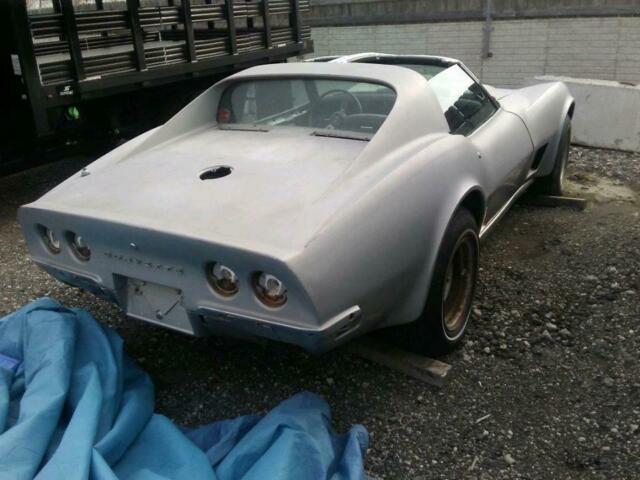 Chevrolet Corvette 1973 image number 3