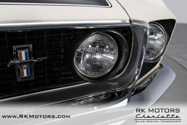 Ford Mustang 1969 image number 17