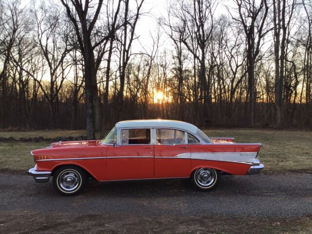 Chevrolet Bel Air/150/210 1957 image number 1