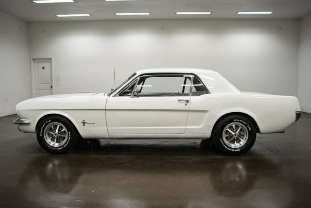 Ford Mustang 1965 image number 3