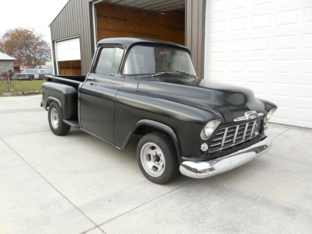 Chevrolet C/K Pickup 1500 1956 image number 0