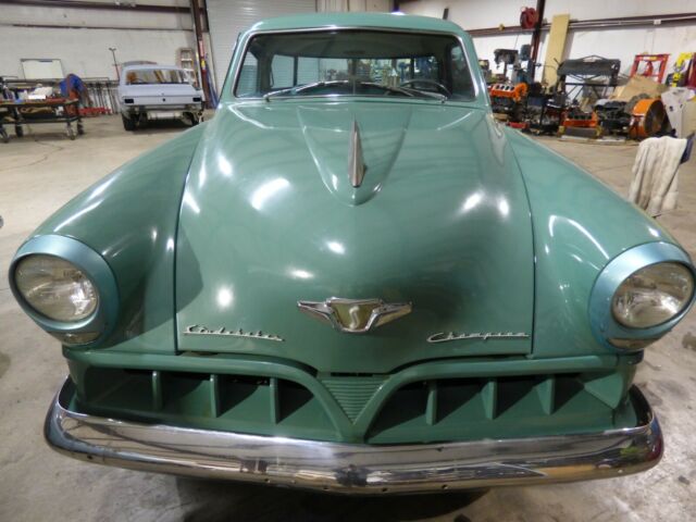 Studebaker Champion 1952 image number 1