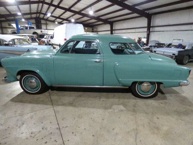 Studebaker Champion 1952 image number 22