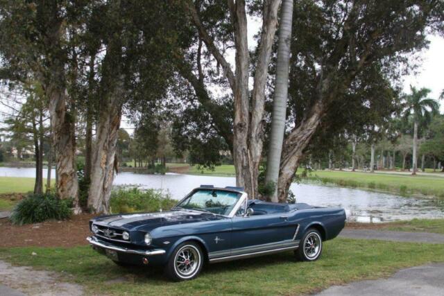 Ford Mustang 1964 image number 24