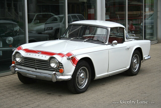 Triumph TR4A 1965 image number 0