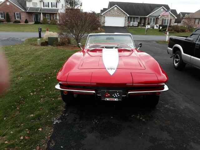 Chevrolet Corvette 1964 image number 22