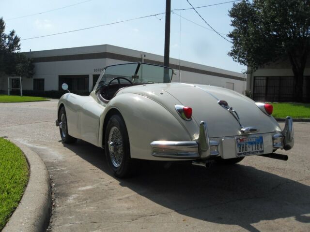 Jaguar XK 1955 image number 1