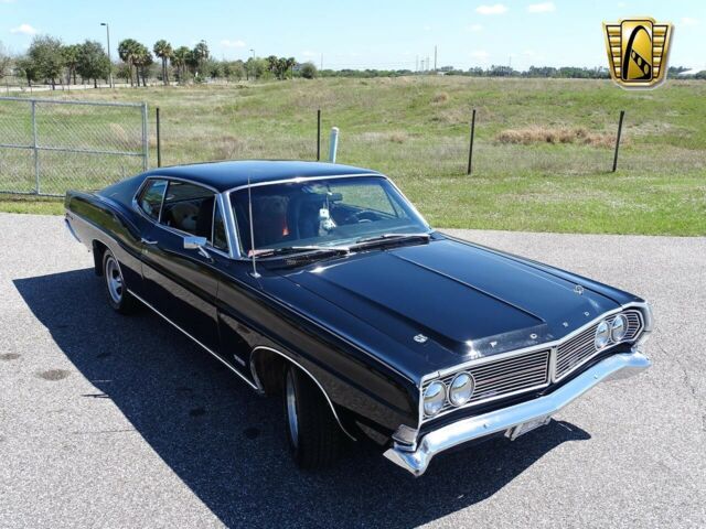 Ford Galaxie 1968 image number 11