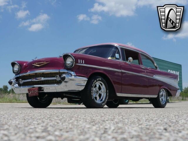 Chevrolet Bel Air/150/210 1957 image number 29