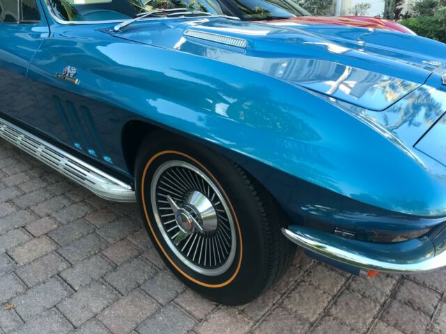 Chevrolet Corvette 1966 image number 14