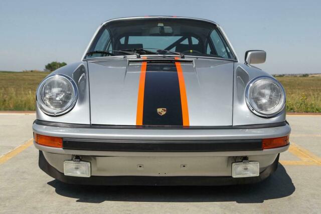 Porsche 911 1976 image number 7