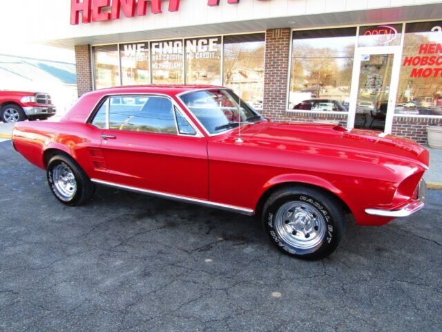 Ford Mustang 1967 image number 30