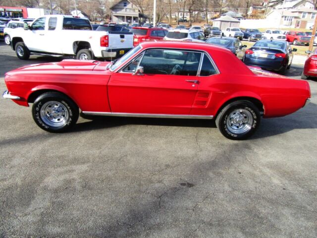 Ford Mustang 1967 image number 31