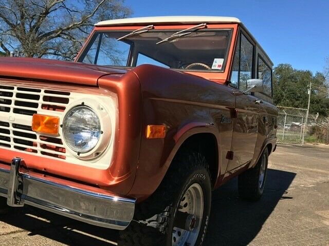 Ford Bronco 1975 image number 13