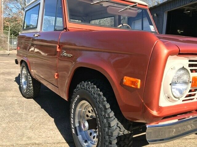 Ford Bronco 1975 image number 14