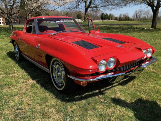 Chevrolet Corvette 1963 image number 23