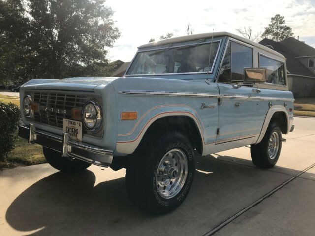 Ford Bronco 1974 image number 0