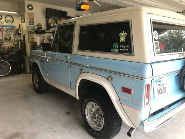 Ford Bronco 1974 image number 14