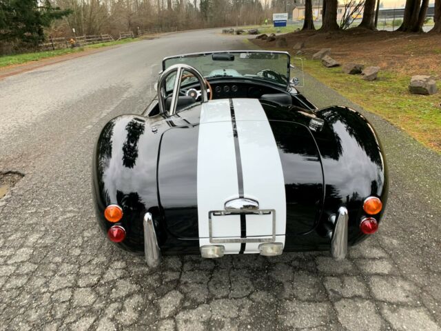 Shelby Cobra 1965 image number 30