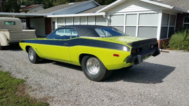 Dodge Challenger 1974 image number 30