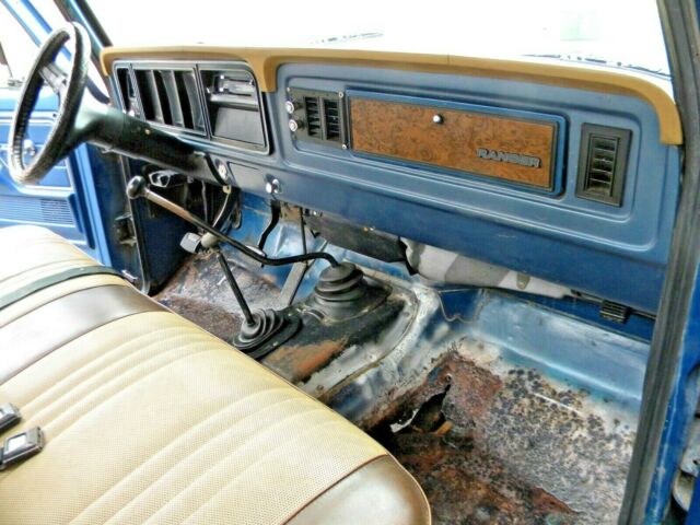 Ford F-250 1978 image number 39