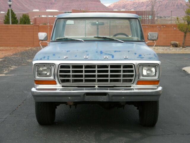 Ford F-250 1978 image number 4