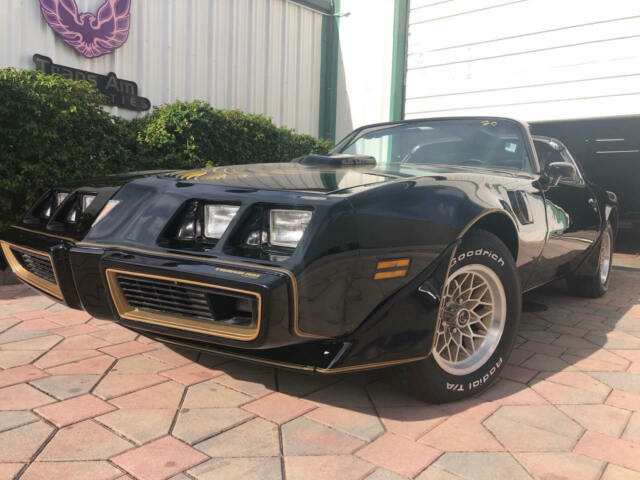 Pontiac Trans Am 1979 image number 1