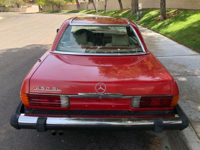 Mercedes-Benz SL-Class 1978 image number 42